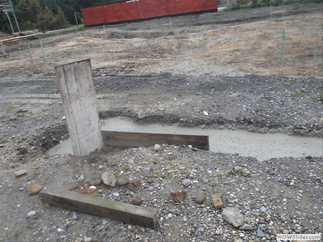 10 Baulöcher